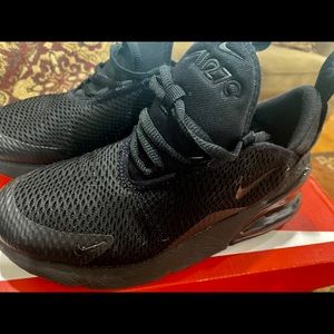 Black Nike air Max (unisex)